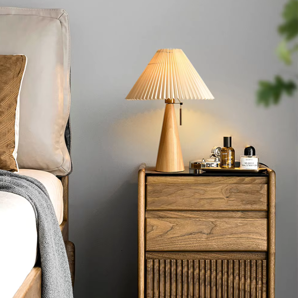 Lumière Élégante Modern Table Lamp